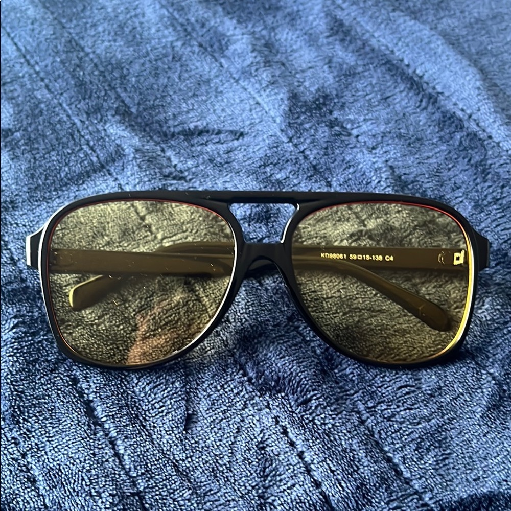 Stylish Black and Yellow Sunglasses